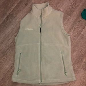 Womens Columbia fleece vest